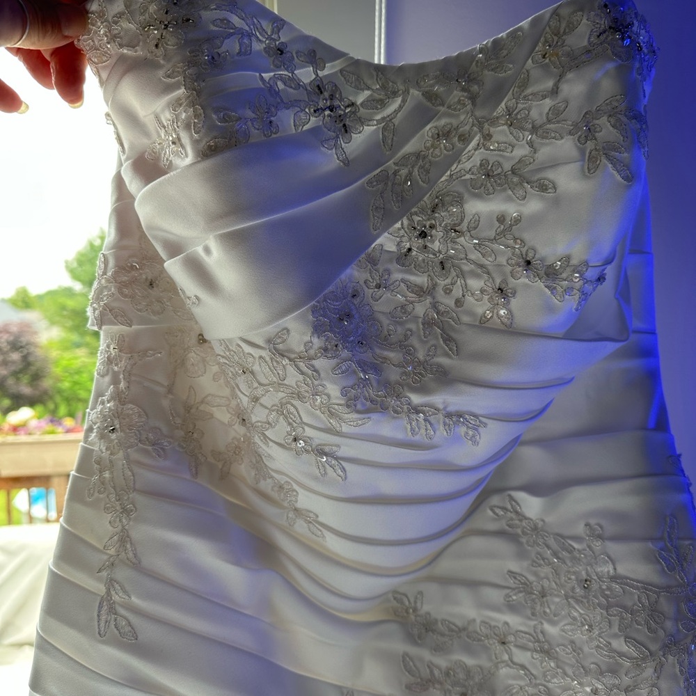 David's Bridal White Dress with Floral Details